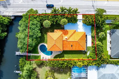 359 E Ocean Avenue Lantana FL 33462