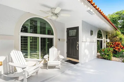 359 E Ocean Avenue Lantana FL 33462