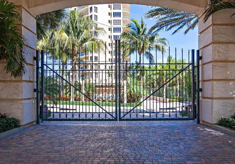 3920 N Ocean Drive Singer Island FL 33404