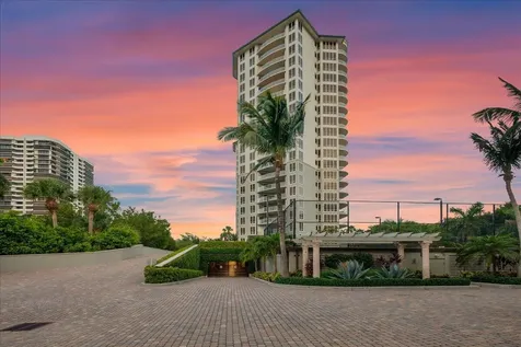3920 N Ocean Drive Singer Island FL 33404