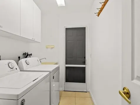 614 Nw Lambrusco Drive Port Saint Lucie FL 34986