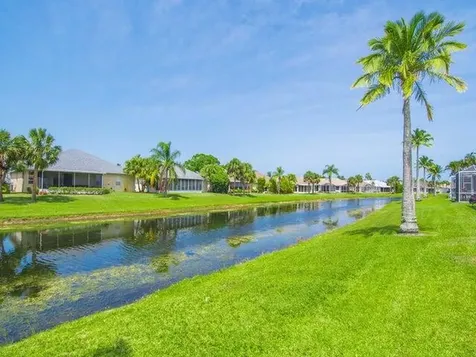 614 Nw Lambrusco Drive Port Saint Lucie FL 34986