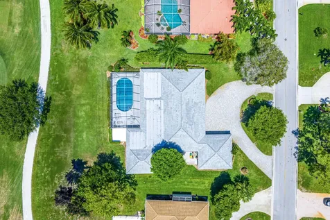 489 S Country Club Drive Atlantis FL 33462