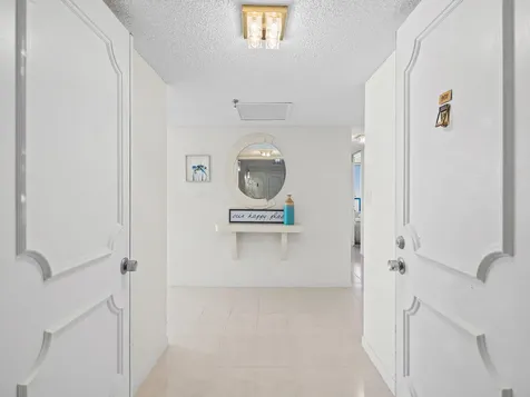 3115 S Ocean Boulevard Highland Beach FL 33487
