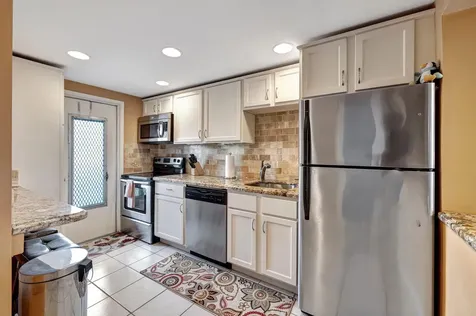 2350 NE 14th Street Causeway Pompano Beach FL 33062