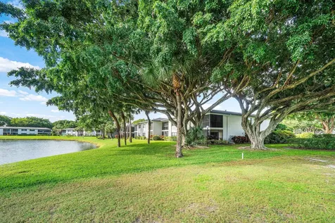 38 Southport Lane Boynton Beach FL 33436