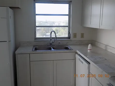 231 E Lantana Road Lantana FL 33462