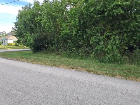 360 SW Undallo Road Port Saint Lucie FL 34953