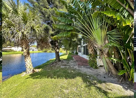86 Sheffield D West Palm Beach FL 33417