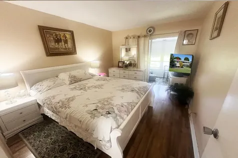 86 Sheffield D West Palm Beach FL 33417