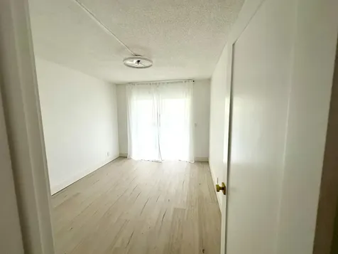 121 Sheffield F West Palm Beach FL 33417