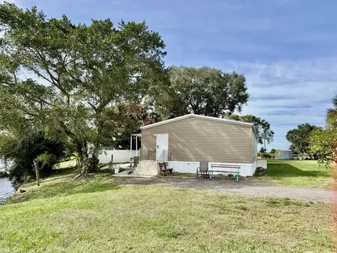 3200 Se 18th Court Okeechobee FL 34974