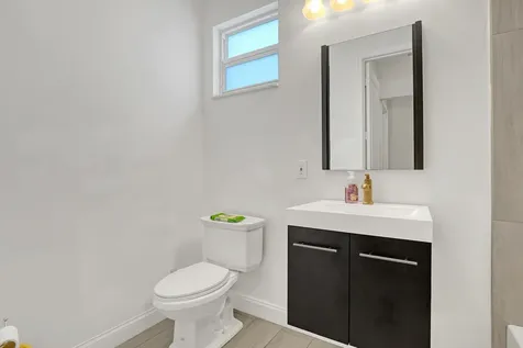 309 Ne 11th Avenue Boynton Beach FL 33435