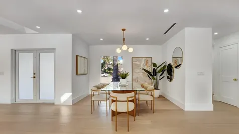 580 Sw 15th Street Boca Raton FL 33432