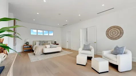 580 Sw 15th Street Boca Raton FL 33432