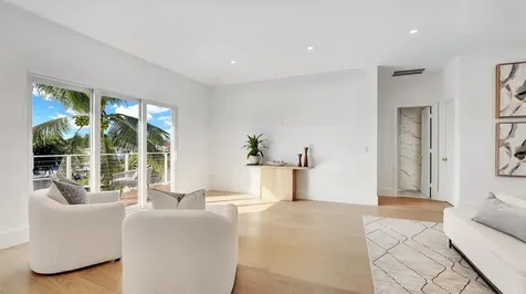 580 Sw 15th Street Boca Raton FL 33432