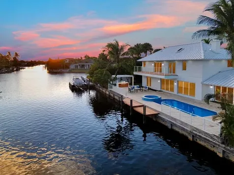 580 Sw 15th Street Boca Raton FL 33432