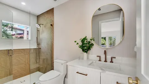580 Sw 15th Street Boca Raton FL 33432
