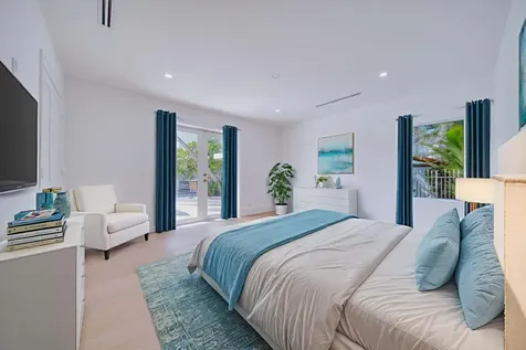 580 Sw 15th Street Boca Raton FL 33432