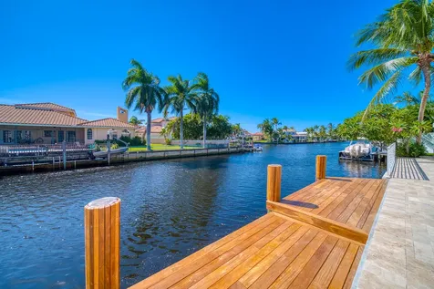 580 Sw 15th Street Boca Raton FL 33432