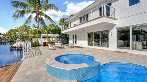 580 Sw 15th Street Boca Raton FL 33432