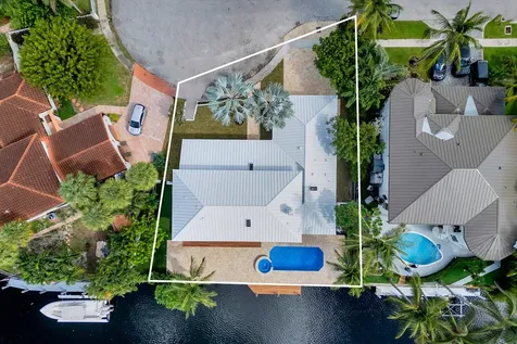 580 Sw 15th Street Boca Raton FL 33432