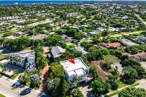 226 Palm Court Delray Beach FL 33444