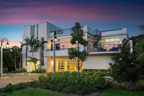 226 Palm Court Delray Beach FL 33444