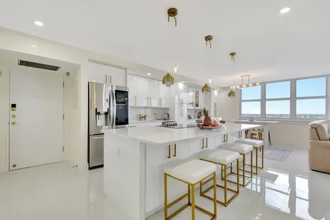 5440 N Ocean Drive Singer Island FL 33404