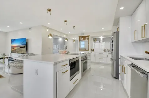 5440 N Ocean Drive Singer Island FL 33404