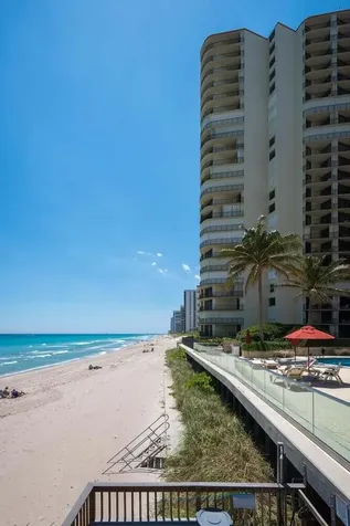 5440 N Ocean Drive Singer Island FL 33404