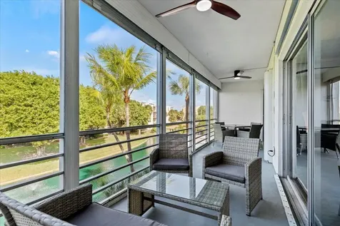 300 Waterway Drive Lantana FL 33462