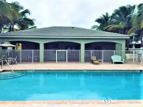 909 NW 18th Avenue Boca Raton FL 33486
