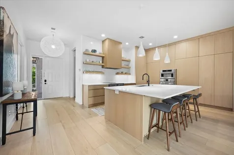 2951 Twin Oaks Way Wellington FL 33414