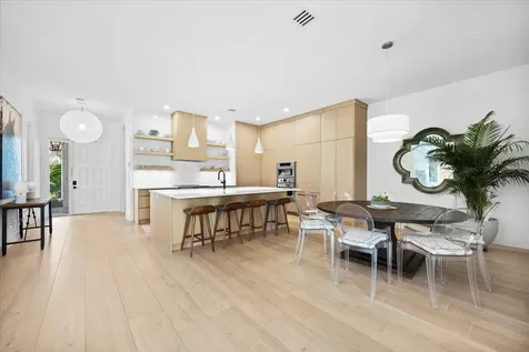 2951 Twin Oaks Way Wellington FL 33414