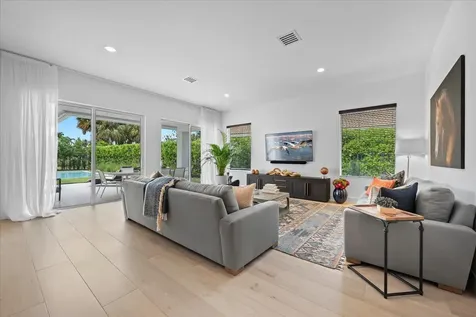 2951 Twin Oaks Way Wellington FL 33414