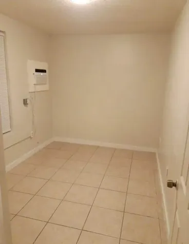 433 N 9th N Street Fort Pierce FL 34950