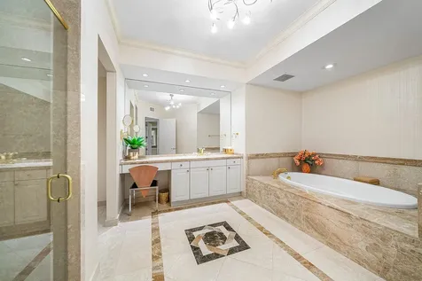 400 Se 5th Avenue Boca Raton FL 33432