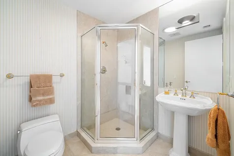400 Se 5th Avenue Boca Raton FL 33432