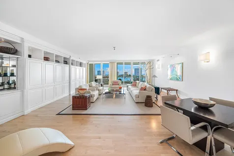 400 Se 5th Avenue Boca Raton FL 33432