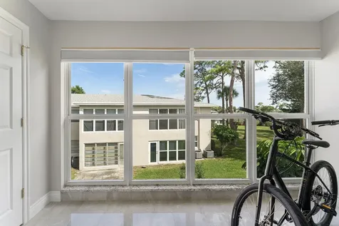 1020 Silk Oak Terrace Delray Beach FL 33445