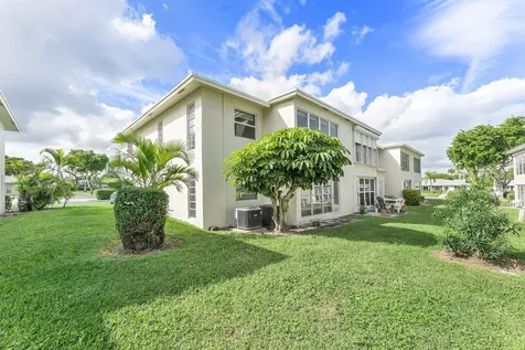 1020 Silk Oak Terrace Delray Beach FL 33445