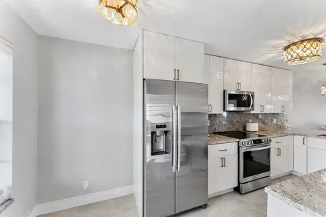1020 Silk Oak Terrace Delray Beach FL 33445