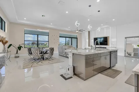 5320 Saint Armands Way Westlake FL 33470