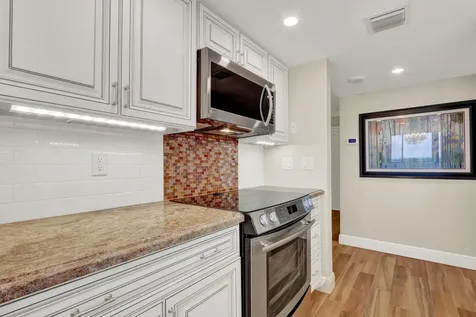 108 Lakeshore Drive North Palm Beach FL 33408