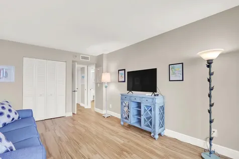 108 Lakeshore Drive North Palm Beach FL 33408