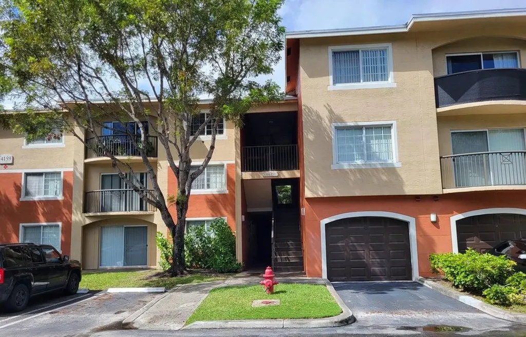 4159 N Haverhill Road West Palm Beach FL 33417