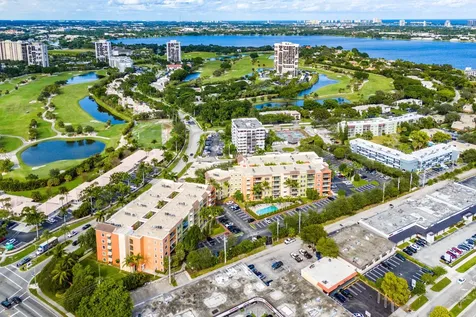 West Palm Beach FL 33401