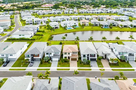 8308 Royal County Down Road Boca Raton FL 33434