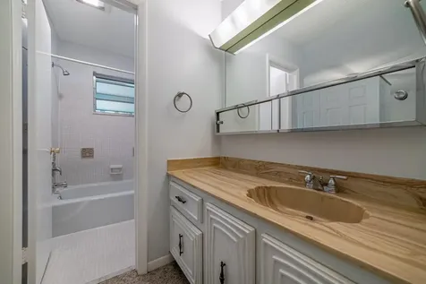180 High Point Terrace Delray Beach FL 33445